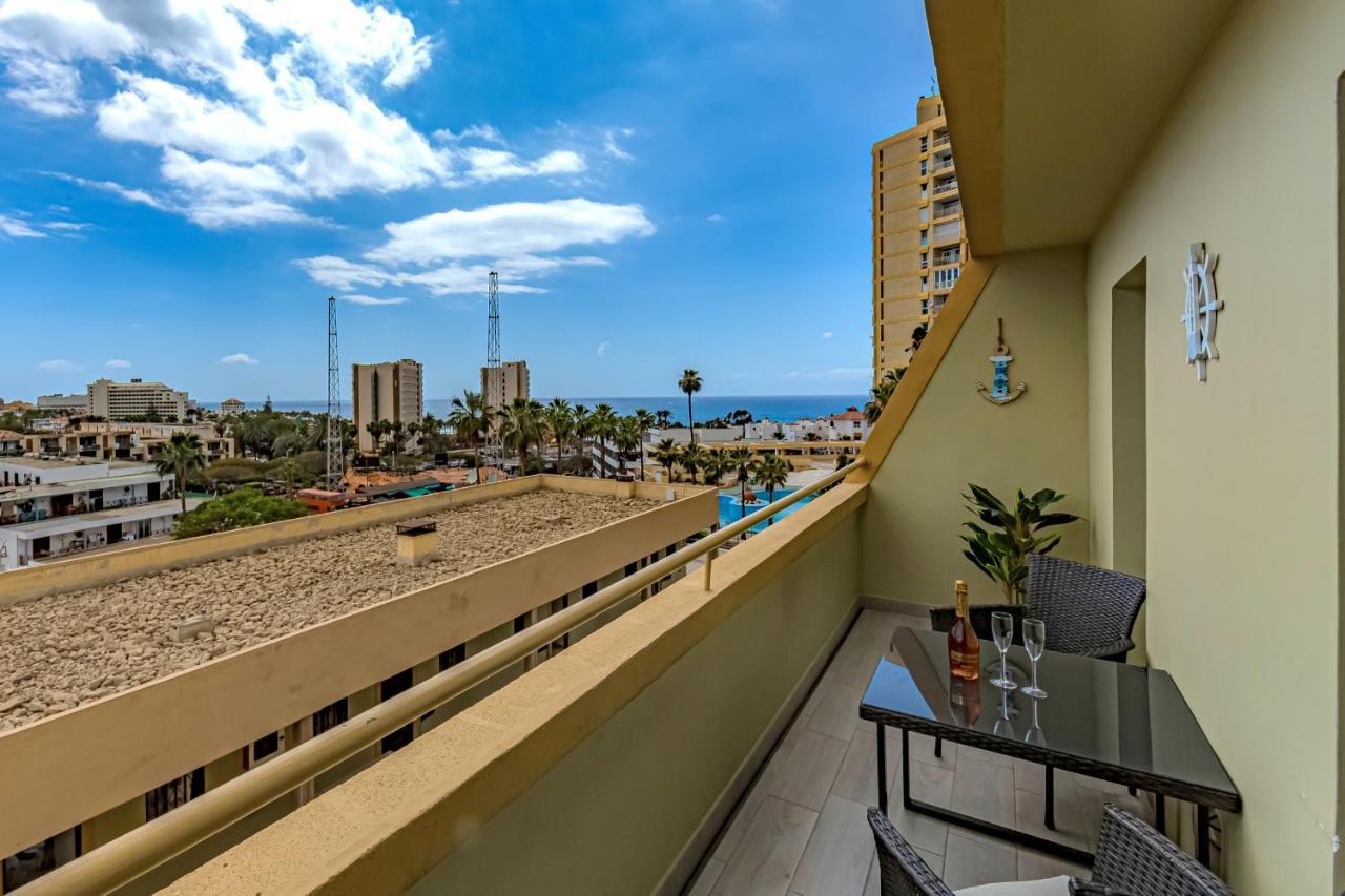 Newly Reformed Apartment With Sea View And Pool, Near The Beach, In Playa De Las Americas Esterno foto